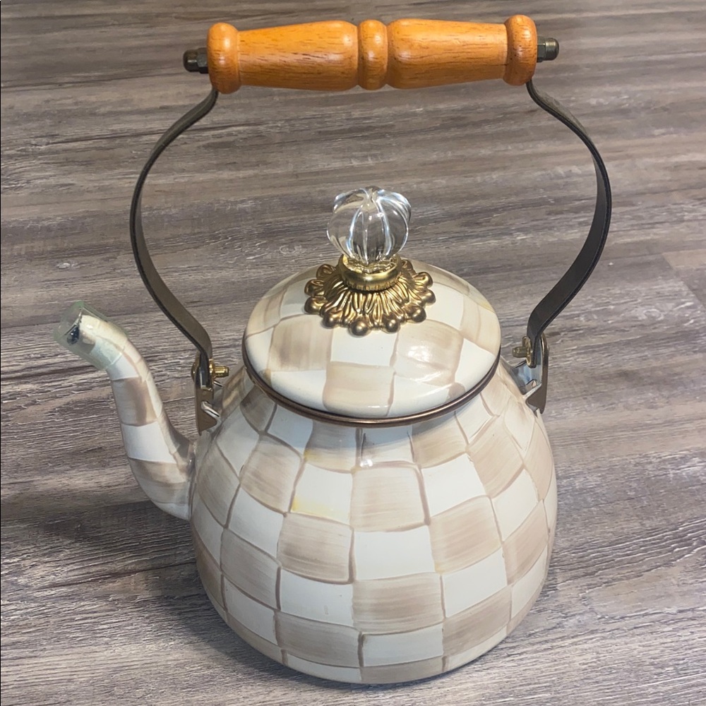 NWOT MACKENZIE CHILDS Mocha Check 2 Quart Tea Kettle - Picture 2 of 5